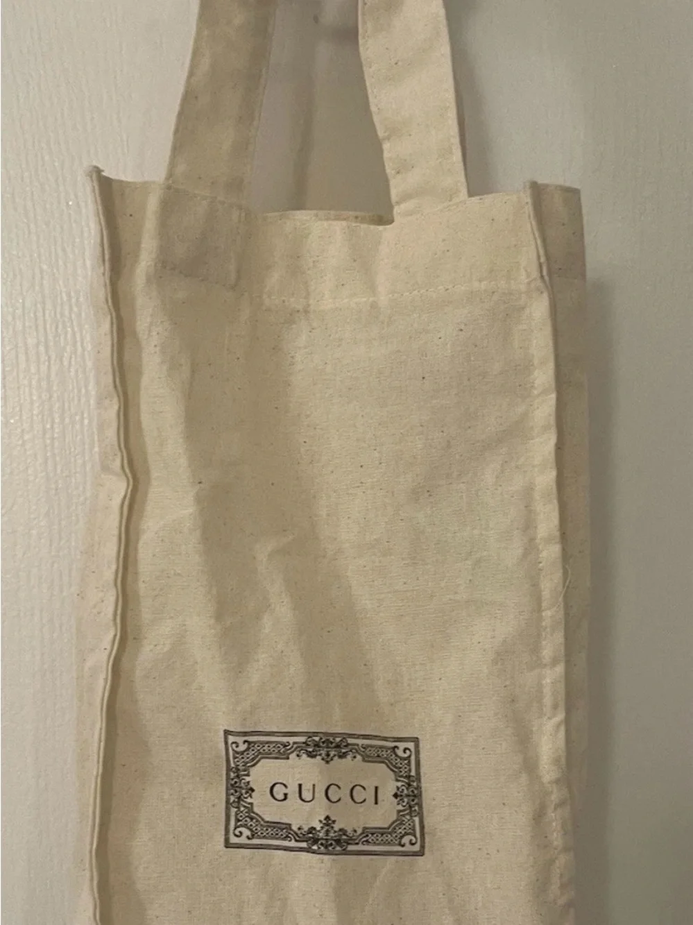 Gucci Velvet Glasses Case + Gucci Cream Reusable Small Cotton Tote Bag Bundle